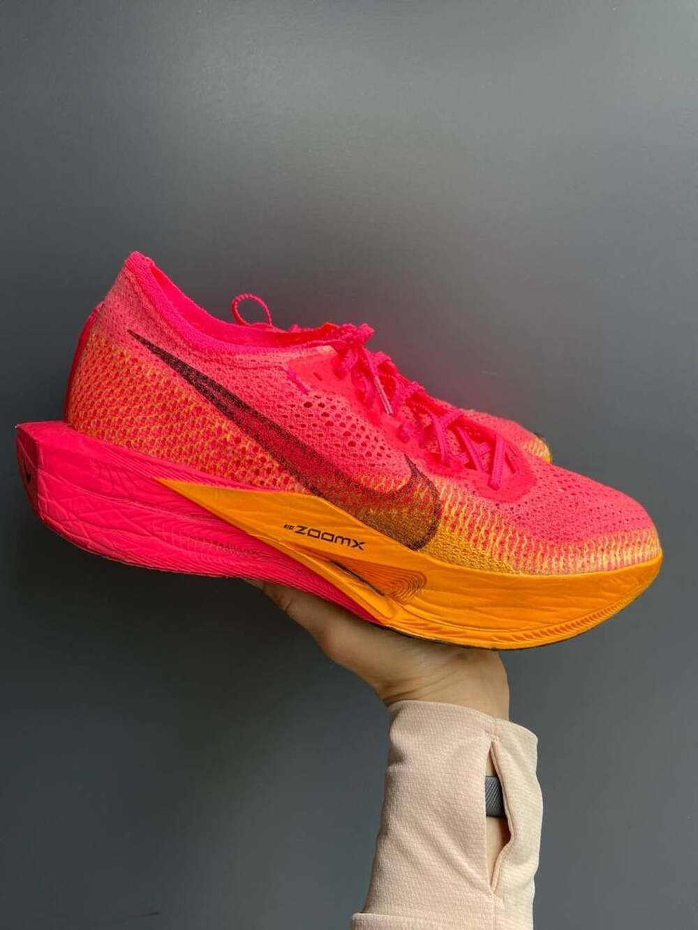 Nike ZoomX Vaporfly Next% 3 Size 11.5 Hyper Pink